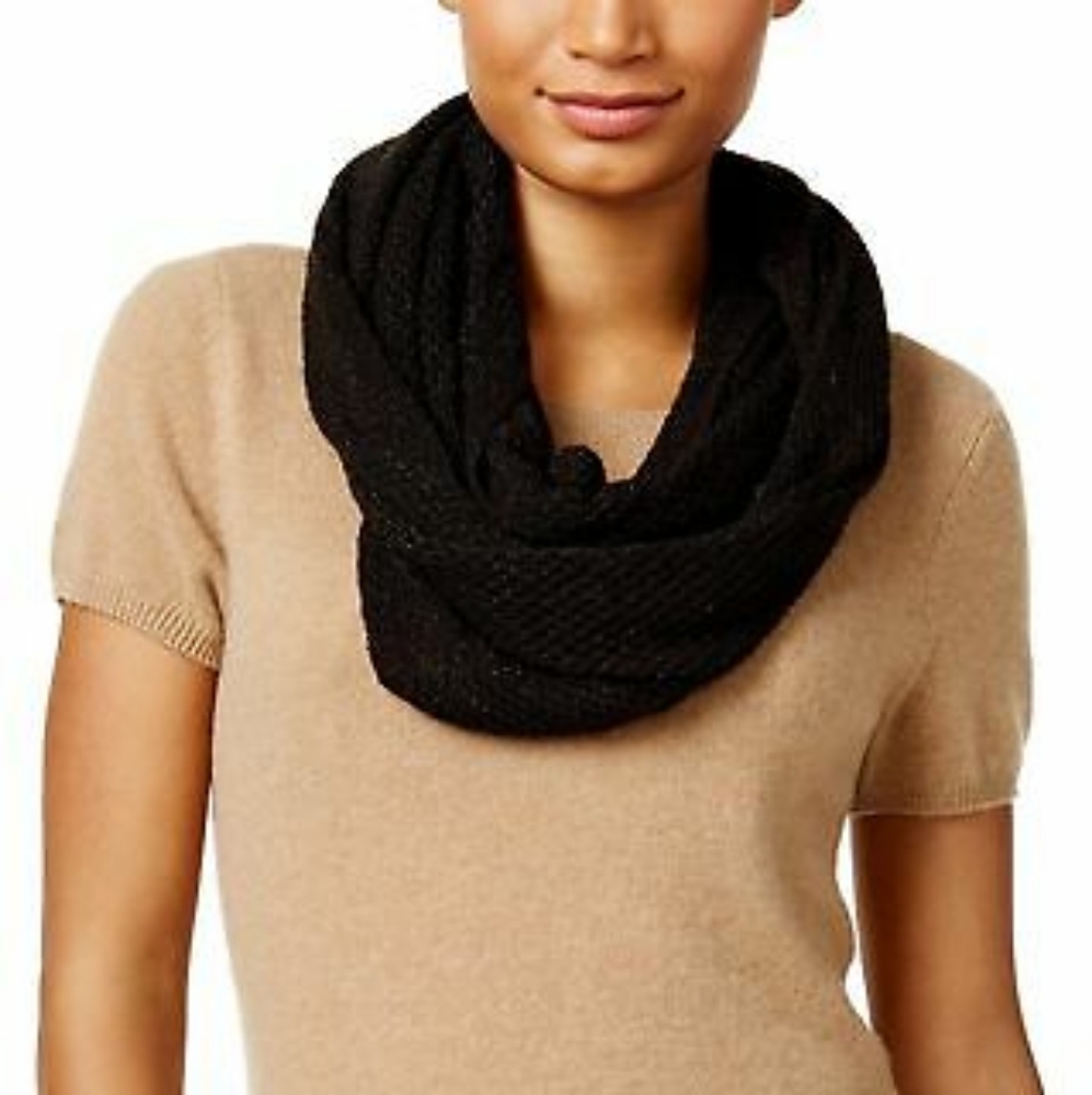 3/$15 Fishnet Infinity scarf